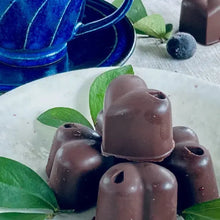 画像をギャラリービューアに読み込む, ホワイト&ミルク&ビター&生チョコ詰合わせ<15個>オーガニックチョコ使用