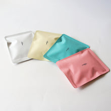 画像をギャラリービューアに読み込む, ヴィーガンのシュトーレンとオーガニックコーヒーのセット