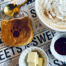 画像をギャラリービューアに読み込む, ねこの形の自家製スコーン リッチバター