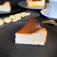 画像をギャラリービューアに読み込む, ホワイトチョコバスクチーズケーキ