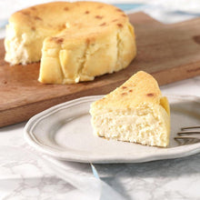 画像をギャラリービューアに読み込む, ワインで嗜む大人のチーズケーキ