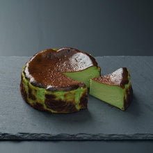 画像をギャラリービューアに読み込む, 濃厚八女茶バスクチーズケーキ | バル&キッチンSoL