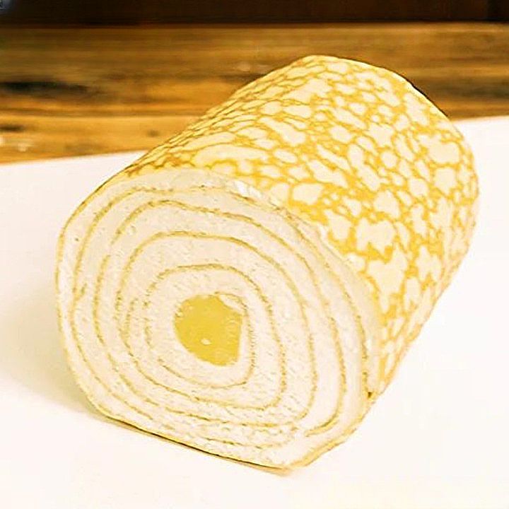ミルクレープページ 送料無料】安納芋と鳴門金時！おいもさんのミルクレープロール | 京都
