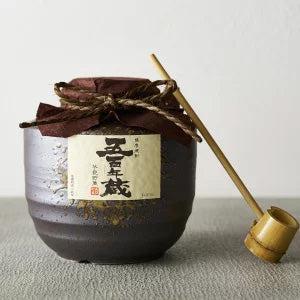 【2010年製】五粮液　金玉満堂 典蔵 500ml 52% 陶器ボトル 五百年蔵（甕）（2011） | 田苑酒造株式会社