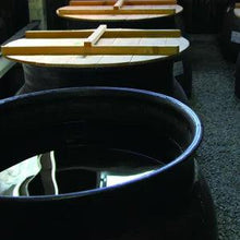 画像をギャラリービューアに読み込む, 五百年蔵(甕)(2011)