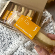 画像をギャラリービューアに読み込む, 濃厚焼き芋バスクチーズケーキ