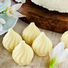 画像をギャラリービューアに読み込む, ホワイト&ミルク&ビター&生チョコ詰合わせ<15個>オーガニックチョコ使用