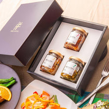 画像をギャラリービューアに読み込む, 【テレビでも紹介!銀座イタリアンファビズ監修】無添加イタリアン食べるラー油 高級ギフトセット | Fabi’s factory(ファビズファクトリー)