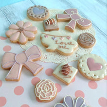 画像をギャラリービューアに読み込む, 【送料無料】自宅で簡単!*天然色素で作る*アイシングクッキーキット「ラブリー♡」 | Hako's(ハコズ)