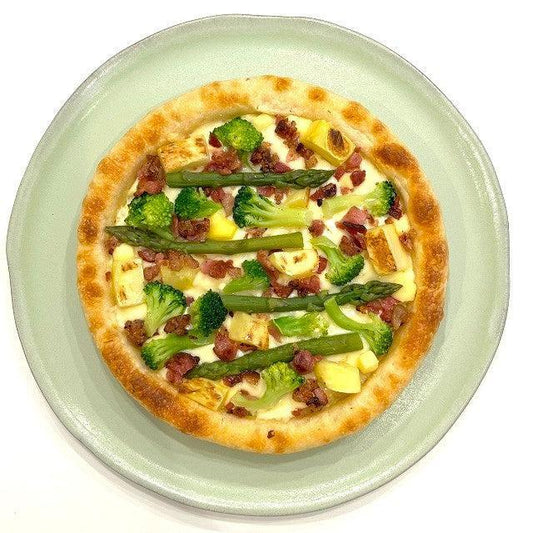 【FOCACCIA DISH PIZZA】アスパラとブロッコリーのジャーマンポテト | PIZZA PORT(ピザポート)