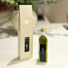 画像をギャラリービューアに読み込む, 【ギフト用】トリュフオイル・醤油 | FRESH TRUFFLE JAPAN (フレッシュ トリュフ ジャパン)