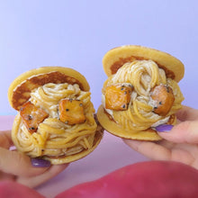 画像をギャラリービューアに読み込む, 【2025名物】紅はるかモンブラン焼き芋クリーム生どら焼き 4個セット | FLANDERS FRITES(フランダースフリッツ)