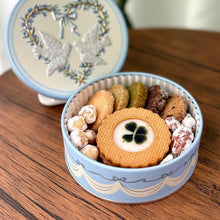 画像をギャラリービューアに読み込む, 幸福のクッキー缶 | Atelier AME SHOW(アトリエアメショー)