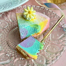 画像をギャラリービューアに読み込む, レインボーレアチーズケーキ | 西洋旬菓子ティアラ