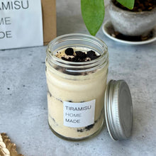 画像をギャラリービューアに読み込む, 【送料込】ふわとろ口溶け極上の生食感 レアティラミス 4個セット(プレーンx1、抹茶x1、クッキー&クリームx1、ロイヤルミルクティーx1) | TIRAMISU HOME MADE