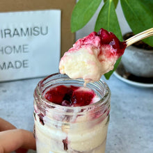 画像をギャラリービューアに読み込む, 【送料込】ふわとろ口溶け極上の生食感 レアティラミス 全種類 8個セット(プレーンx2、ベリーベリーx1、抹茶x1、ショコラx1、クッキー&クリームx1、ロイヤルミルクティーx1、バニラミルフィーユx1) | TIRAMISU HOME MADE