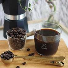 画像をギャラリービューアに読み込む, 珈琲牛乳のグラス(消え文字グラス) (Bタイプ(薄口グラス・英語ロゴ))(特許取得済)