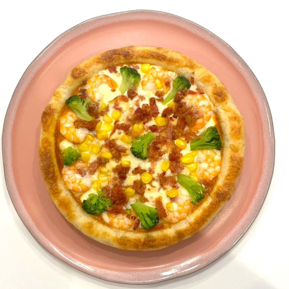 【FOCACCIA DISH PIZZA】海老とブロッコリーのアメリケーヌソース | PIZZA PORT(ピザポート)
