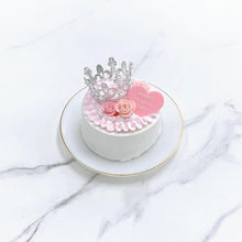 画像をギャラリービューアに読み込む, ティアラ付きセンイルケーキ