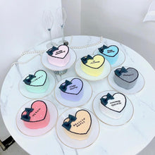 画像をギャラリービューアに読み込む, ハート型黒リボンセンイルケーキ