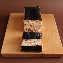 画像をギャラリービューアに読み込む, 倉敷チーズケーキ隊のカカオバスクチーズケーキ