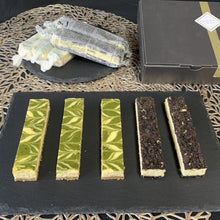 画像をギャラリービューアに読み込む, スティックチーズケーキMIXギフトBOX(抹茶ホワイトチョコ&クッキークリーム)