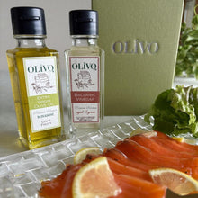 画像をギャラリービューアに読み込む, サッパリサラダに合うエクストラバージンオリーブオイルとホワイトバルサミコ酢セット 100ml 2本入り