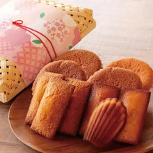 画像をギャラリービューアに読み込む, 〈篭ギフト〉武蔵野マドレーヌと焼菓子の詰合せ