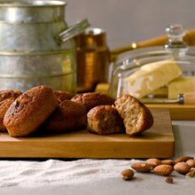 画像をギャラリービューアに読み込む, 焦がしバター香る 倉敷フィナンシェ 8個入ボックス