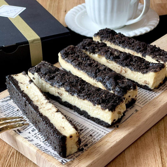 スティックチーズケーキクッキークリーム【5本BOX】 ☆バレンタインやホワイトデー☆誕生日プレゼントや記念日ギフトにも☆