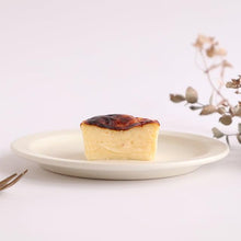 画像をギャラリービューアに読み込む, バスクチーズケーキプレーン 小サイズ