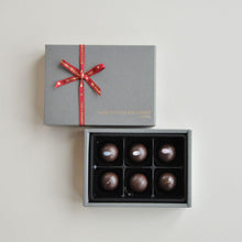 画像をギャラリービューアに読み込む, 日本酒のチョコレートアソート