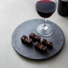 画像をギャラリービューアに読み込む, いちじくの濃厚チョコレートテリーヌ | SILK(シルク)