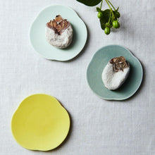 画像をギャラリービューアに読み込む, Teshio 三つ雲豆皿(青色)