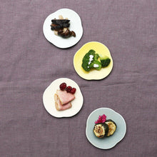 画像をギャラリービューアに読み込む, Teshio 三つ雲豆皿(青色)