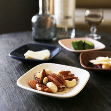 画像をギャラリービューアに読み込む, Teshio 星かげ豆皿 マット(ネイビー)