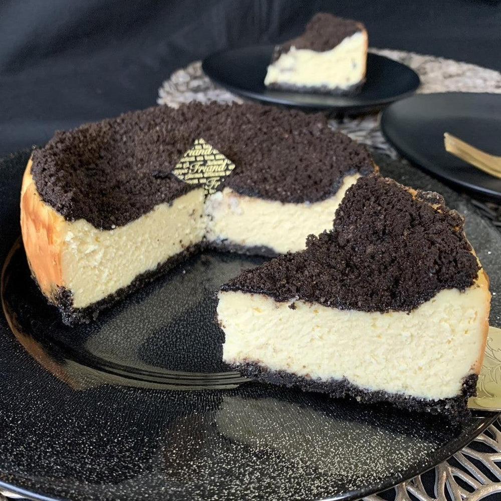 クッキークリームチーズケーキ ホールタイプ～お中元に～☆バースデーケーキに☆ | tassy（タッシー）