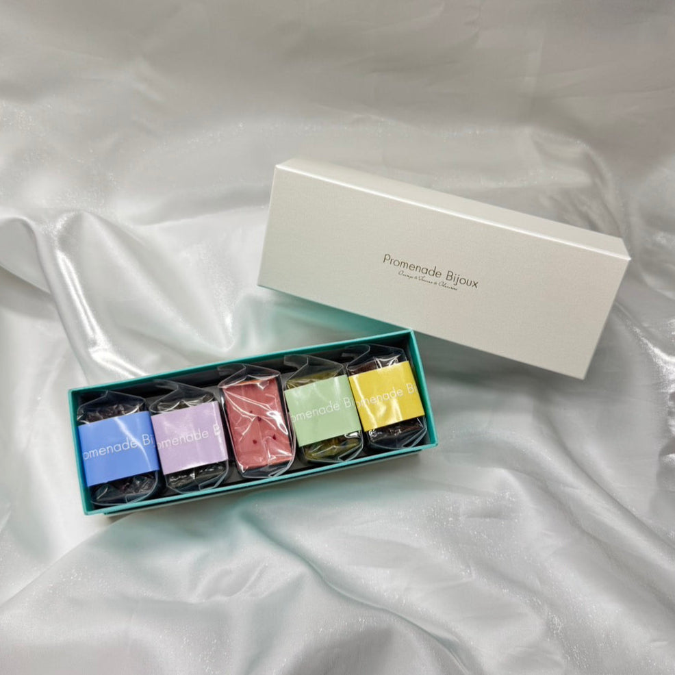 ミニテリーヌショコラ５種セット（季節限定：ショコラフレーズ） | Promenade Bijoux（プロムナードビジュー）