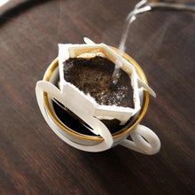 画像をギャラリービューアに読み込む, ヴィーガンのシュトーレンとオーガニックコーヒーのセット
