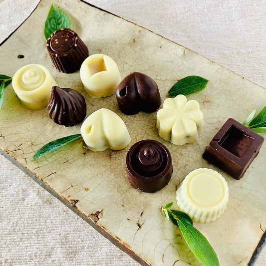 ホワイト＆ビターミニチョコ詰合わせ＜10個＞オーガニックチョコ使用