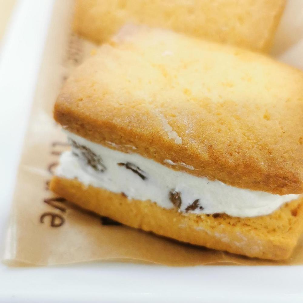 ラムレーズンバターサンド