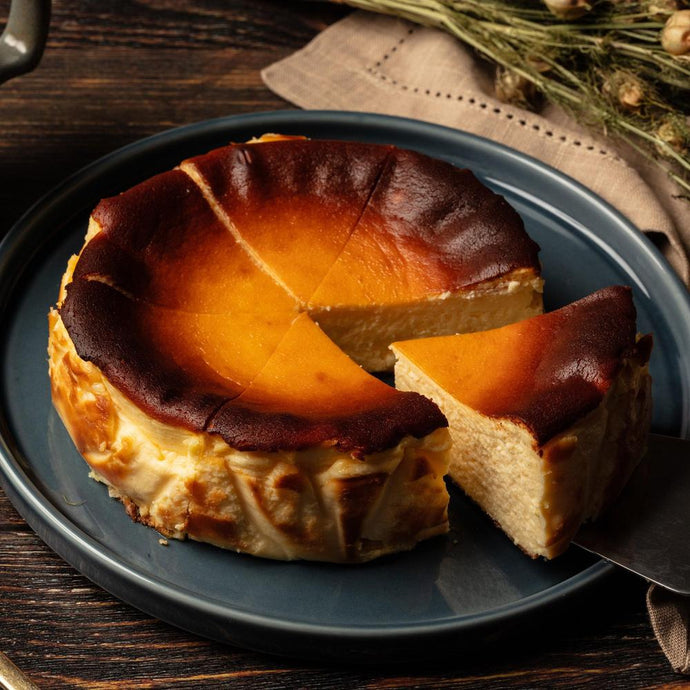バスクチーズ TARTA DE QUESO