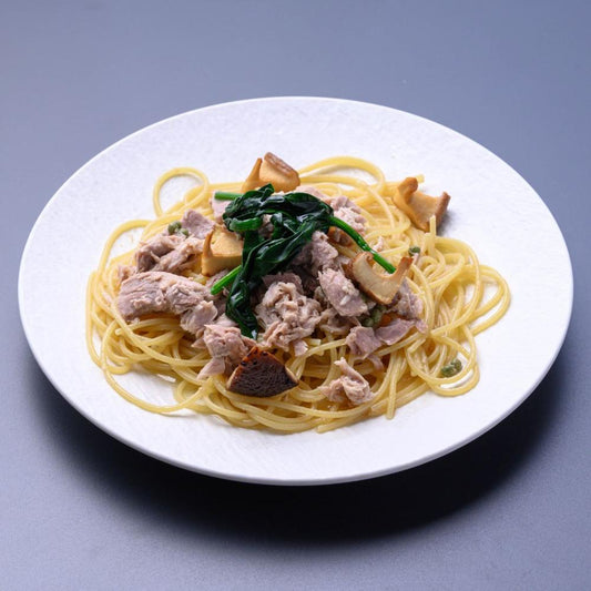 「カニ屋が作る 海のパスタ」海香る シビマグロ 和風ペペロンチーノ