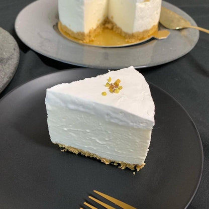 ★夏季限定★ふんわりレアチーズケーキ☆バースデーケーキや記念日ギフトやお祝いプレゼントにも♪ | tassy（タッシー）