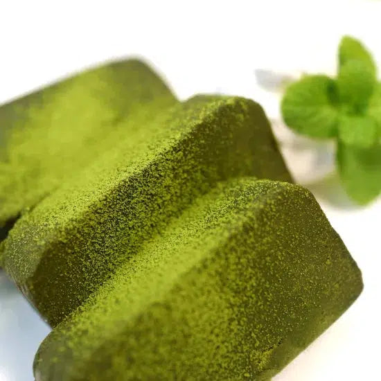 クロレラ入り抹茶テリーヌと生チョコタルトのギフト | 茶匠むろぞの