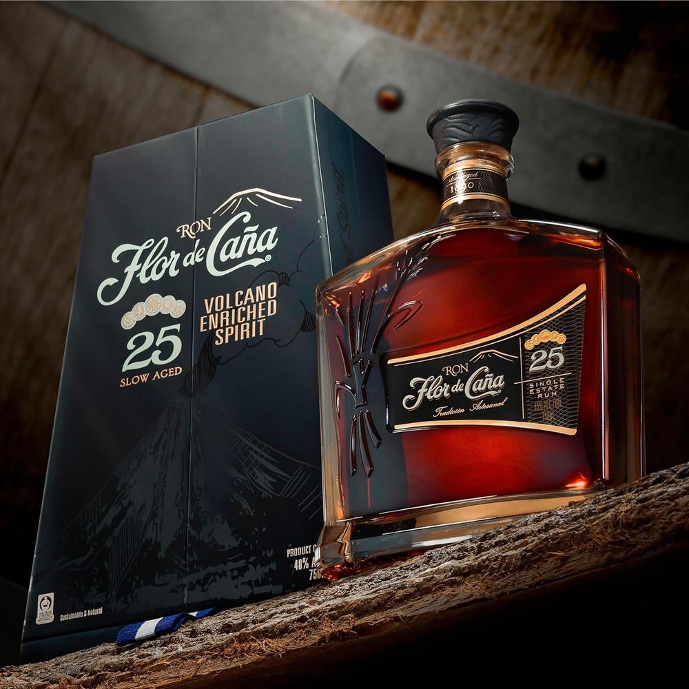 フロール デ カーニャ 25年熟成（Flor de Cana 25年 RUM） 40