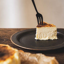 画像をギャラリービューアに読み込む, 軽井沢トルタ バスク風チーズケーキ
