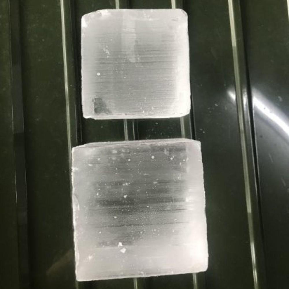 ロック用キューブ氷