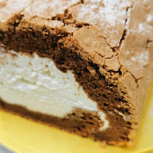 とろけるショコラのビックリロール