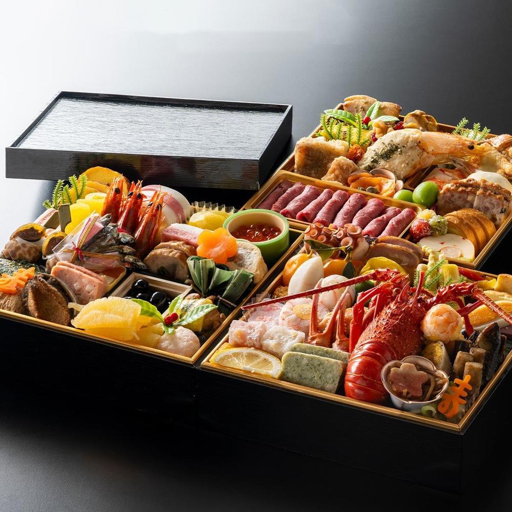 送料無料】2026年新春おせち 三段重 5~6人前(80品) |